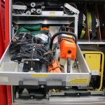 Fach Motorsäge und Flutlichtstrahler